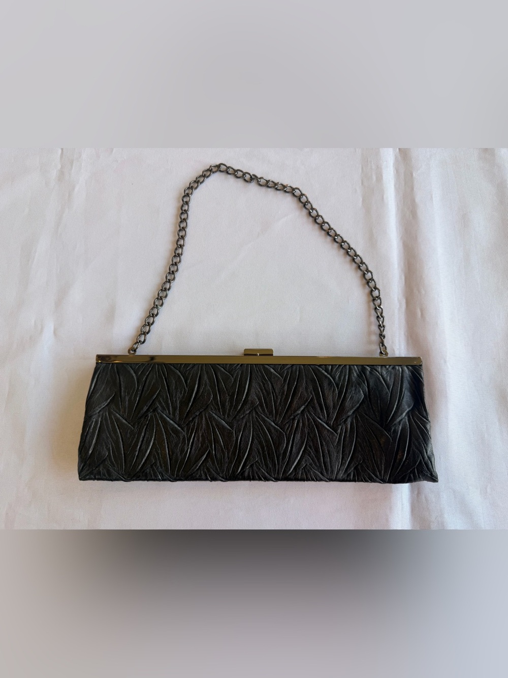 Jessica McClintock Black Textured Leaf-Pattern Chain Clutch